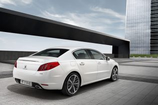 Peugeot 508 HYbrid4