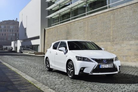 lexus-ct-200h-0003