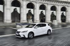 lexus-ct-200h-0010