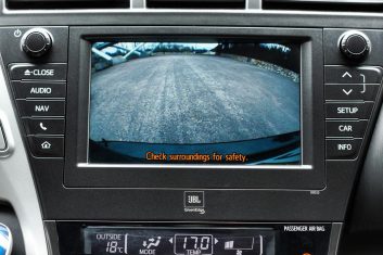 PRIUS_PLUS_DET_12_DPL_2012