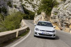 vw-golf-gte-2017-0005