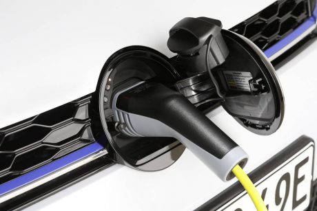 vw-golf-gte-2017-0023