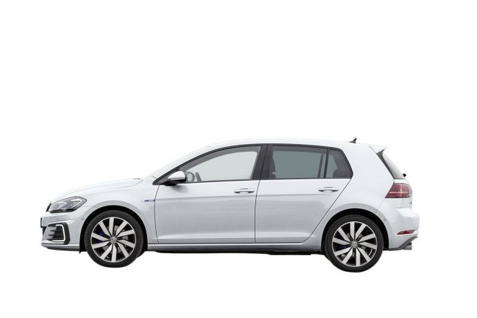 vw-golf-gte-2017-0029
