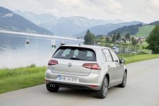 vw-golf-gte-photo-0004