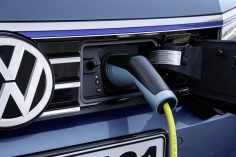 vw-passat-gte-photo-0016