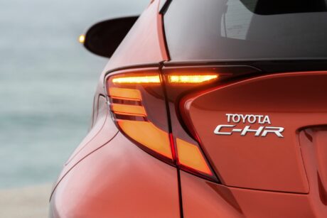 Les feux arrière sont dotés de la technologie LED