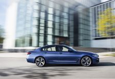 BMW-serie-5-530e-2020-06