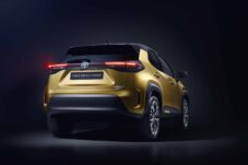 Toyota Yaris Cross SUV hybride 8