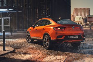 Renault Arkana E-Tech 2021 04