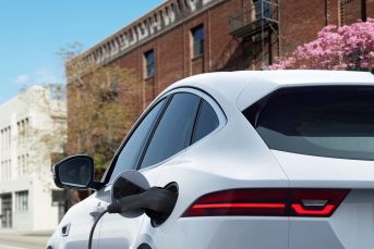 Jaguar E-Pace P300e hybride rechargeable 2020 07