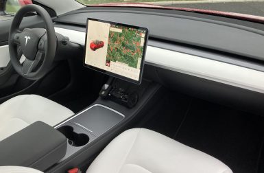 Tesla : l’Autopilot amélioré va accompagner le FSD aux USA, et à moitié prix