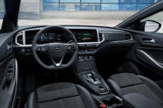 Opel Grandland Hybrid4 (2021)