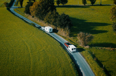 Roadtrip en voitures électriques avec des caravanes : une galère, vraiment ?