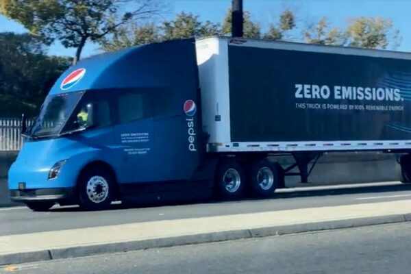 Tesla Semi : une consommation de 105 kWh/100 km selon Pepsi