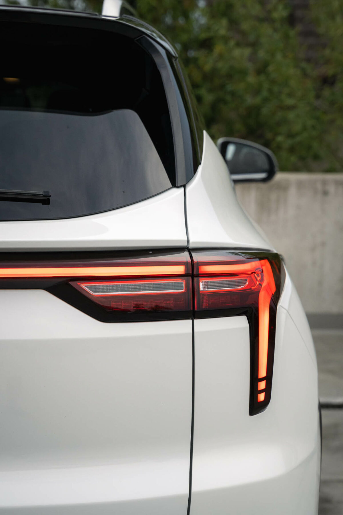 L'e-JS4 réalise le 0 à 100 km/h en 9.4 secondes