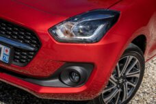 La Swift est équipée de série d'un système de reconnaissance des panneaux de signalisation