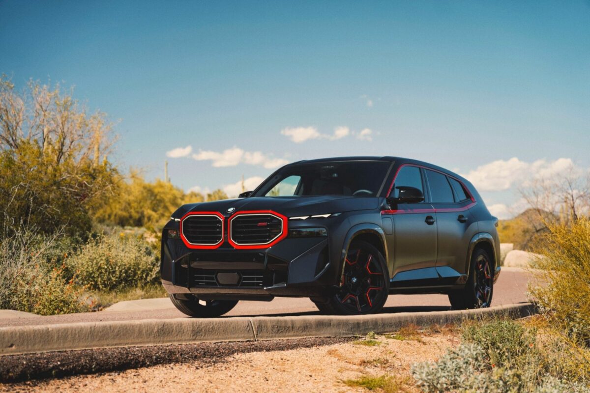 Le XM Red Label est équipé d'un V8 développant à lui seul 585 ch et 750 Nm