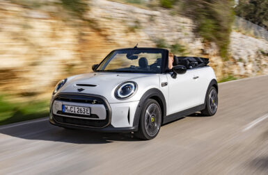 Essai – Mini Cooper SE Cabriolet : un collector électrique qui décoiffe