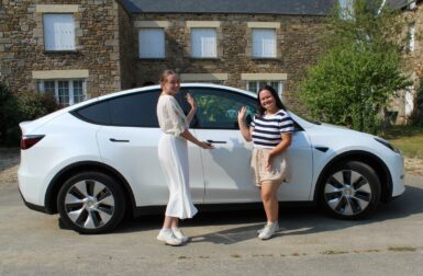 Témoignage – Deux étudiantes, Nolwenn et Maï, découvrent le Tesla Model Y