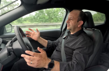 On a testé la conduite autonome Ford BlueCruise au volant du Mustang Mach-e