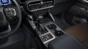 Toyota Land Cruiser hybride 9