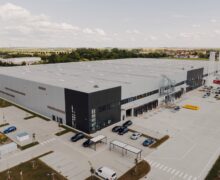 Une nouvelle grande usine de recyclage de batteries de voitures électriques ouvre en Europe